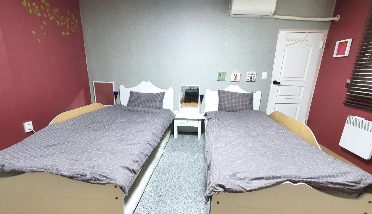 Triangel Guesthouse Seoul Exterior photo
